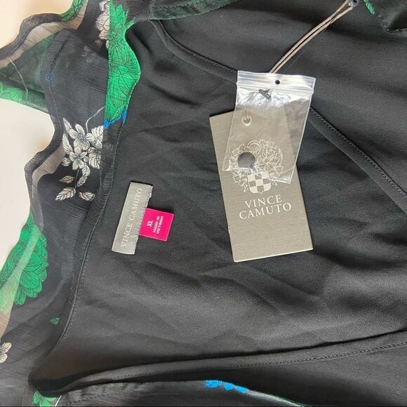 Vince Camuto- Floral-Print Cinched-Waist Top - Picture 4 of 9